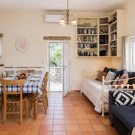 Semesterbostad Kythira Island Retreat